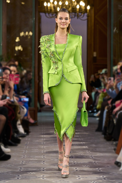 Look 11