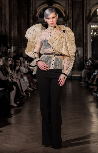 Look 24