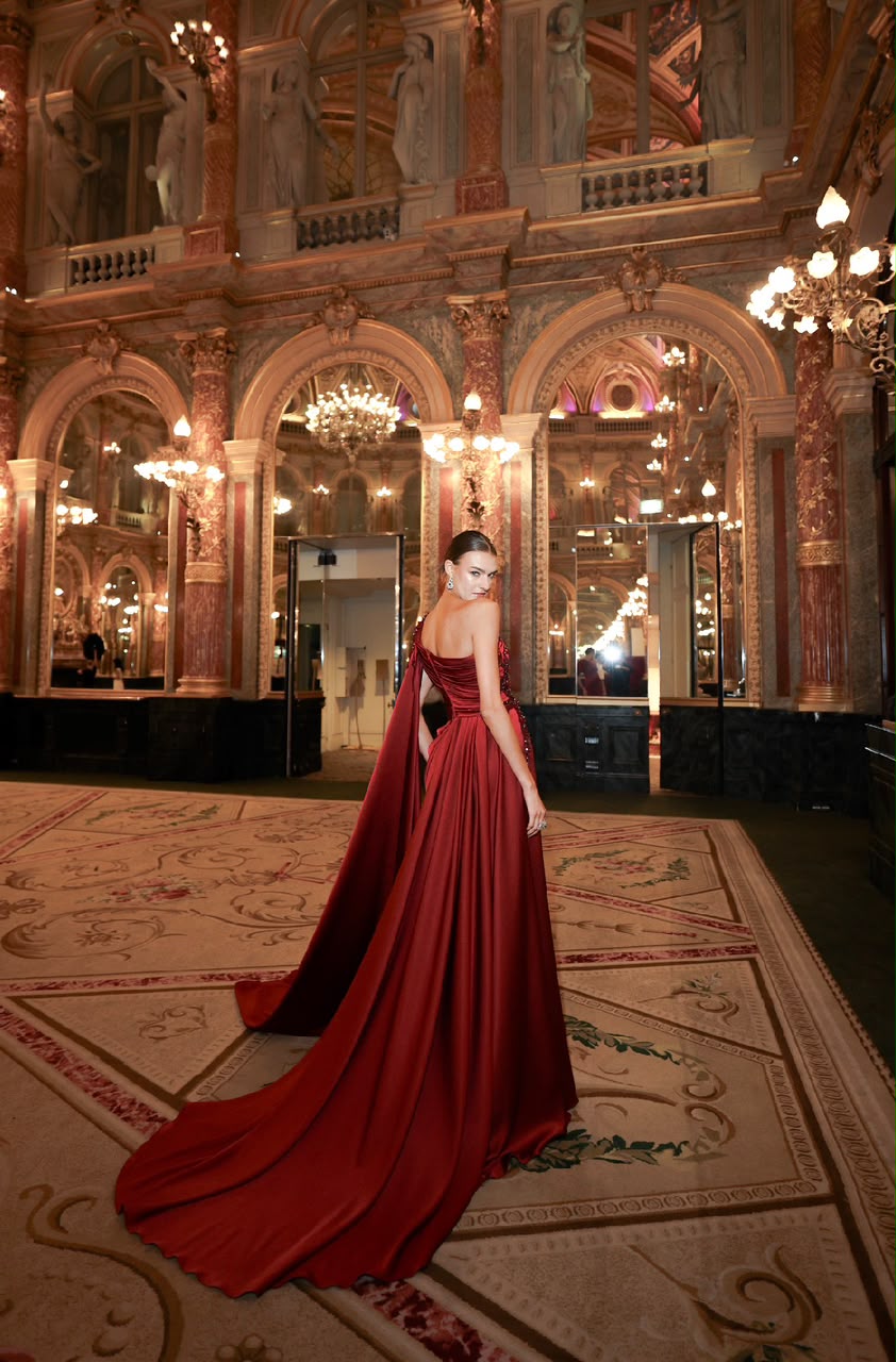 Look 3